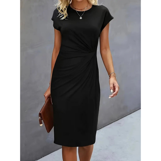 Chic Waist-Enhancing Dress for Flattering Style
